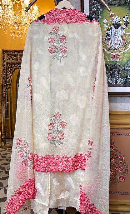 Tisha – Woven Calm Suit