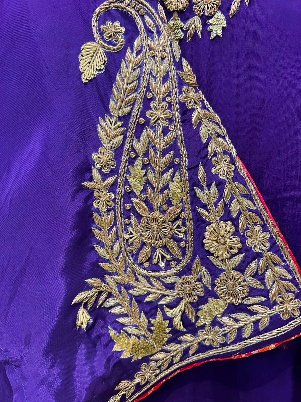 Noorvaani Silk Suit
