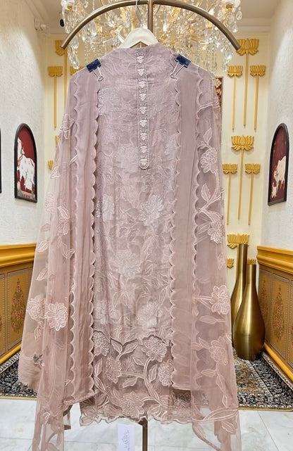 Elina Appliqué Veil Suit (Mouse)