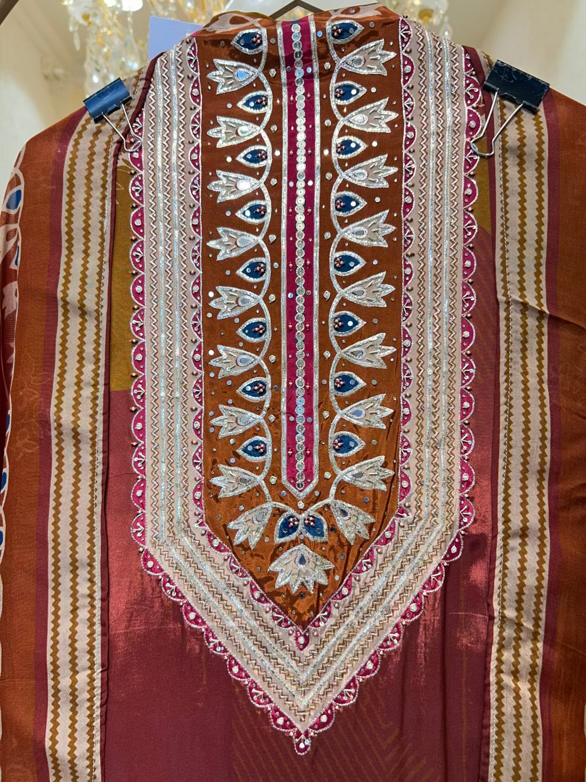 Zayleena Silk Veil Suit (Maroon)