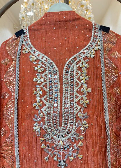 Rajnoor Grace Suit