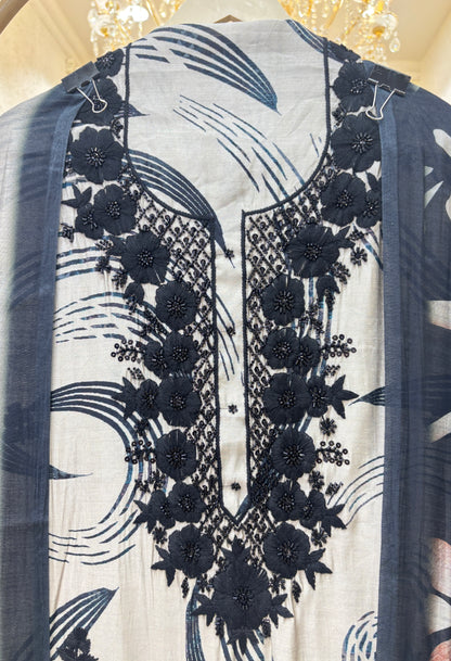 Gulnaaz Printed Muslin Suit