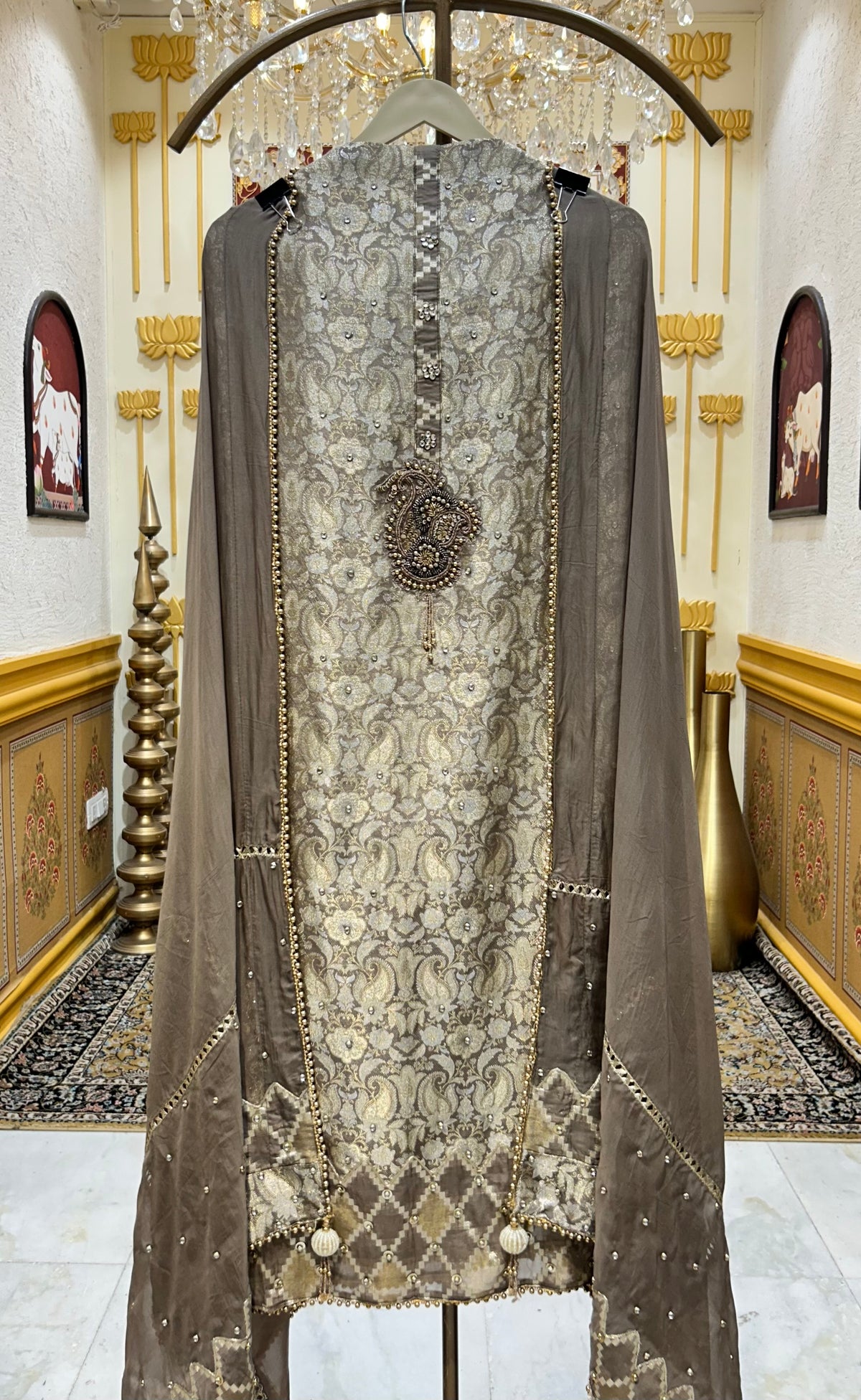 Charuvi Brocade Suit