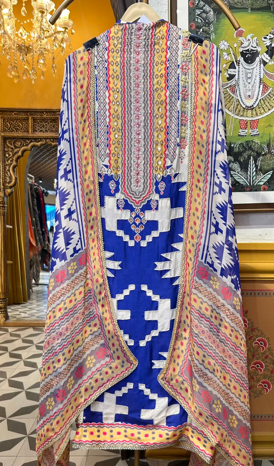 Zarmina Silk Suit (Ivory & Blue)