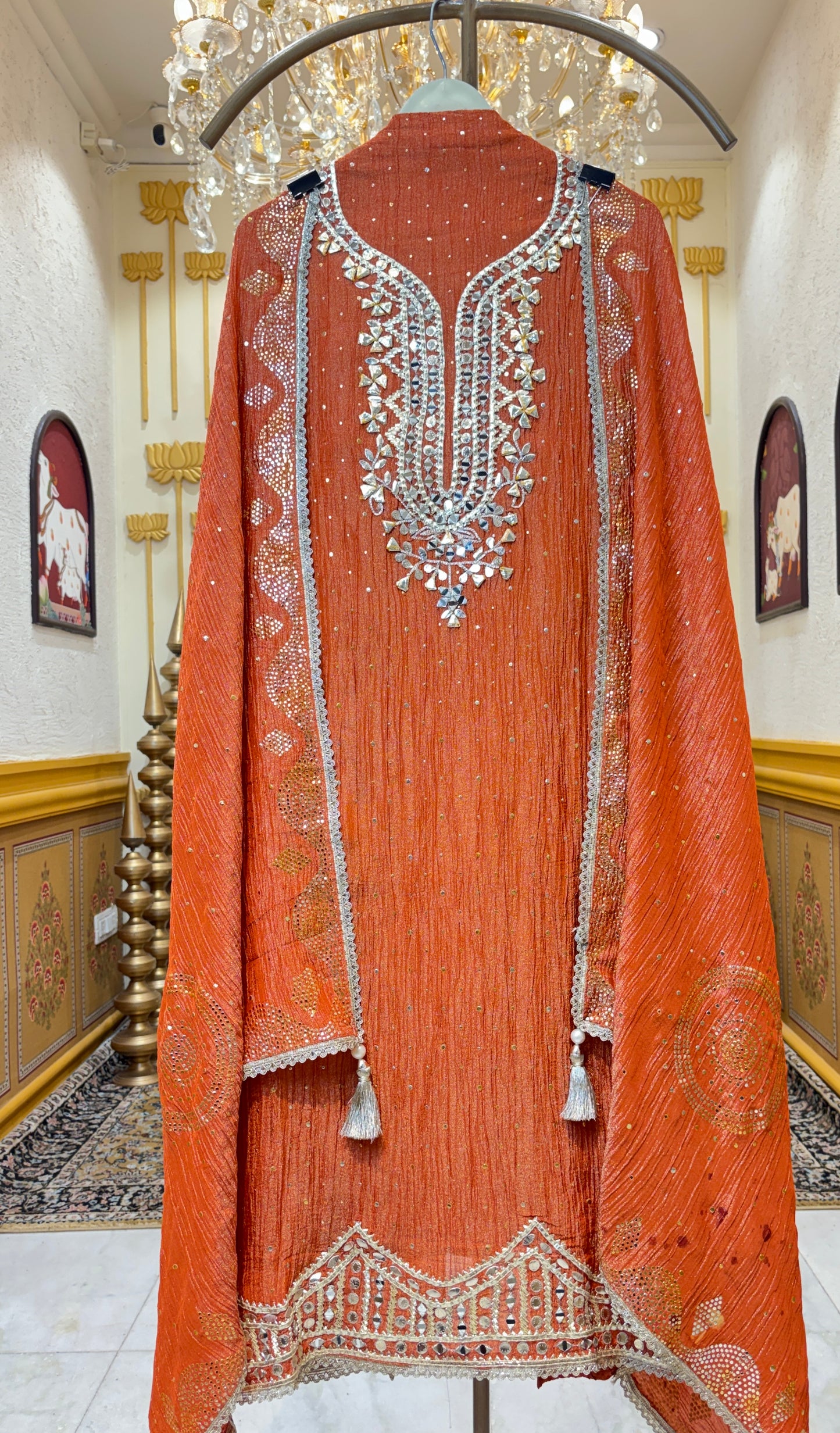 Rajnoor Grace Suit