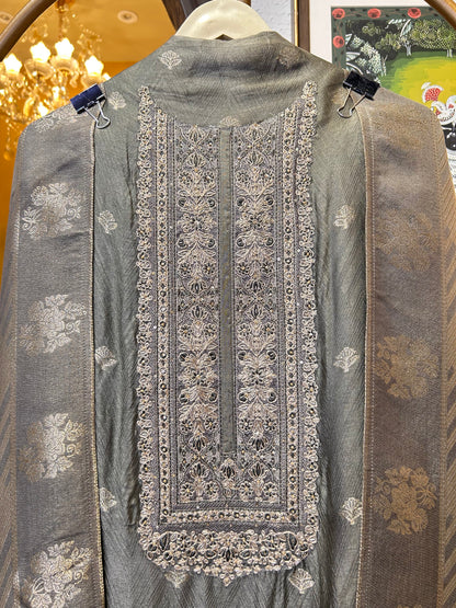 Auréline Shimmer Pure Silk Suit