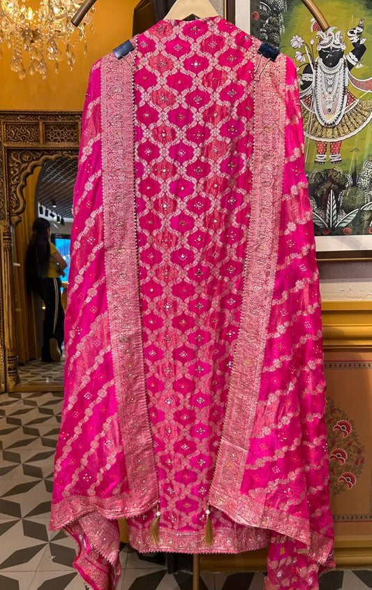 Noor-e-Raah (Magenta)
