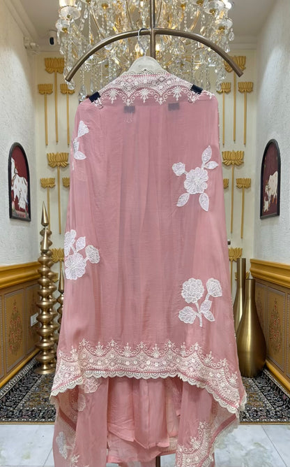 Aarifa Naqsh Organza Suit (Peach)