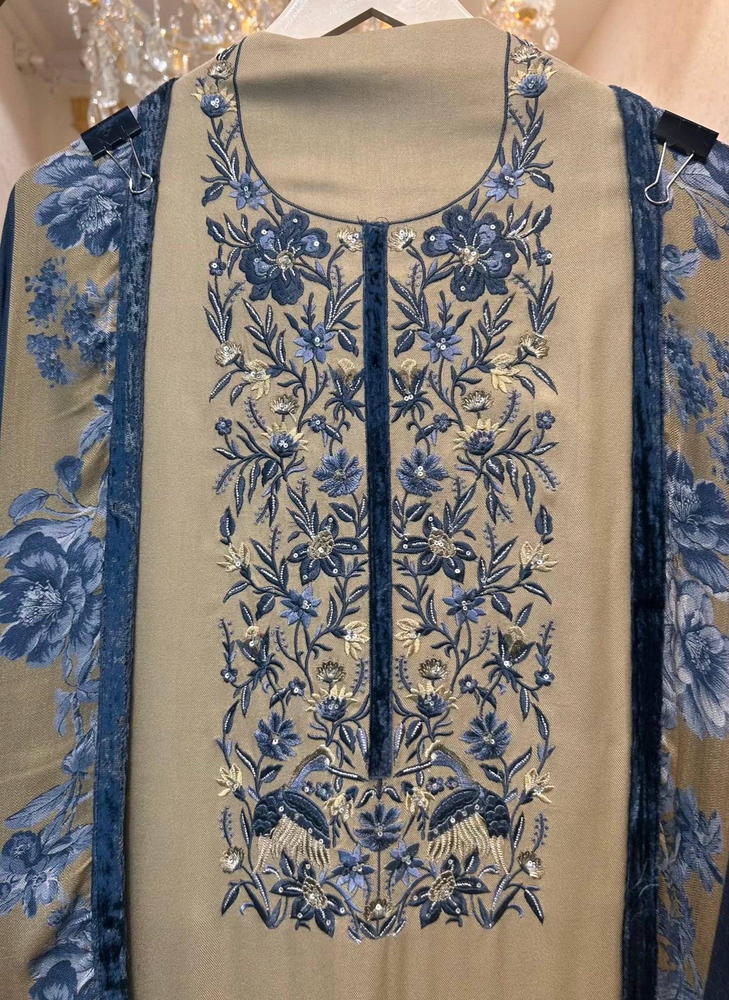 Zehraani Pashmina Noor Suit (Mehendi Green)