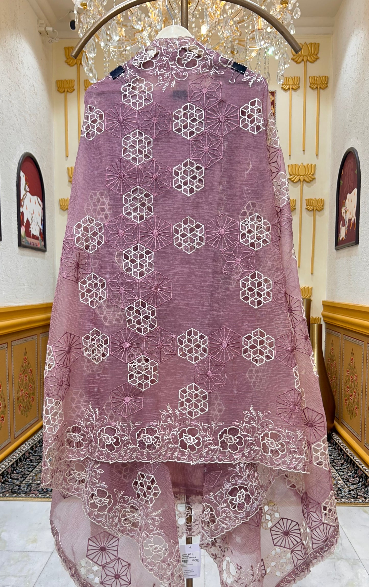 Sahira Thread & Lace Suit (Mouse)