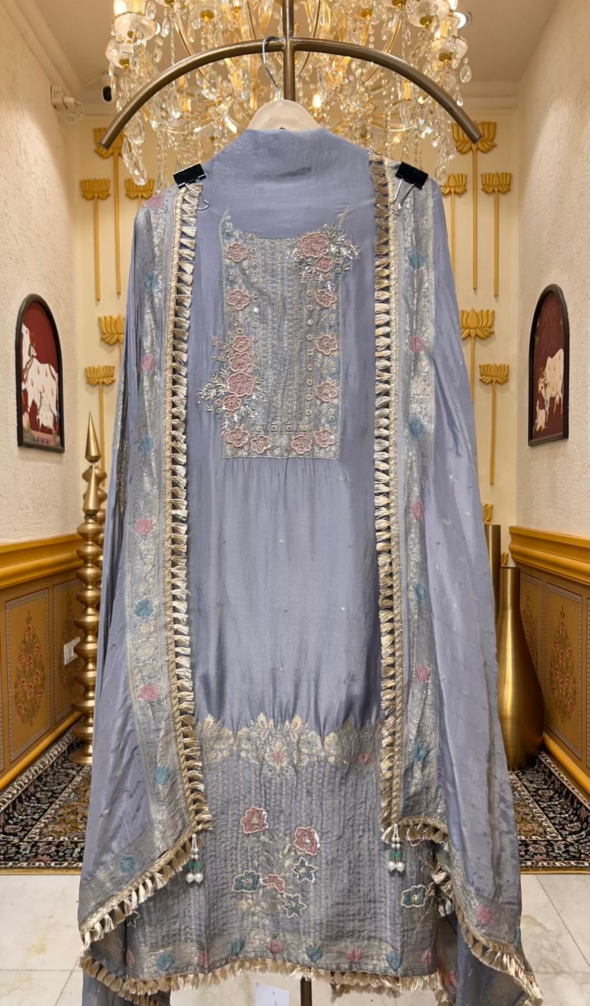 Zarvani Banarasi Heirloom Suit (Silver Grey)