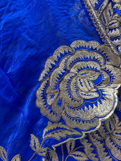 Noor Sheen Zari Suit