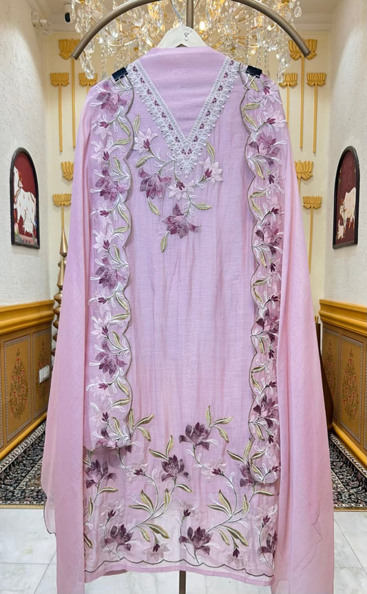 Sahira Dori Naqsh Suit (Pink Ivory)