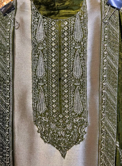 Zohaina-é-Banaras (Green)