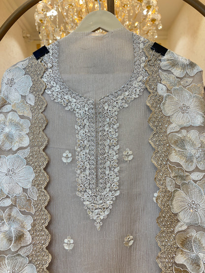 Mahira Stonecraft Suit