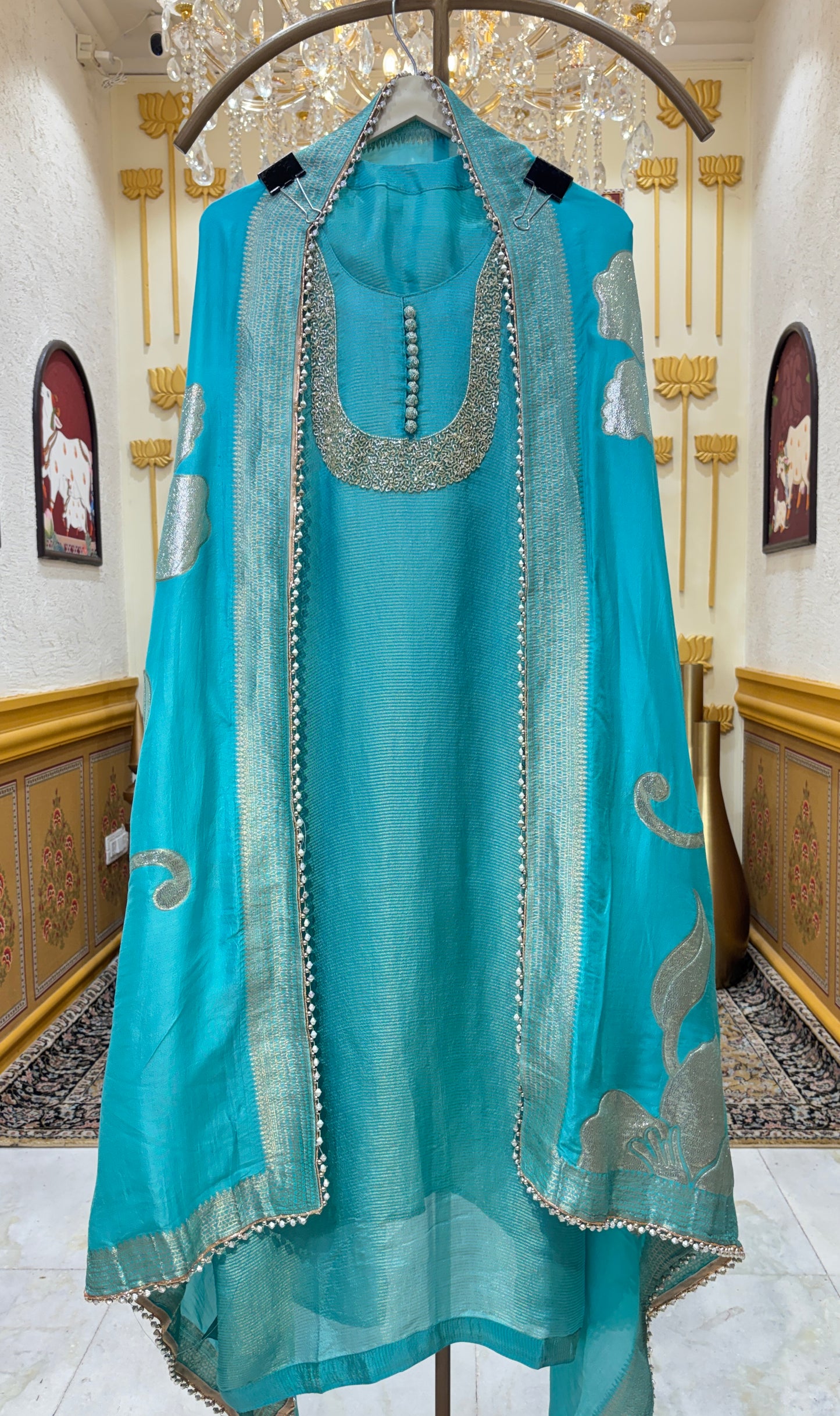 Aaratrika Organza Suit