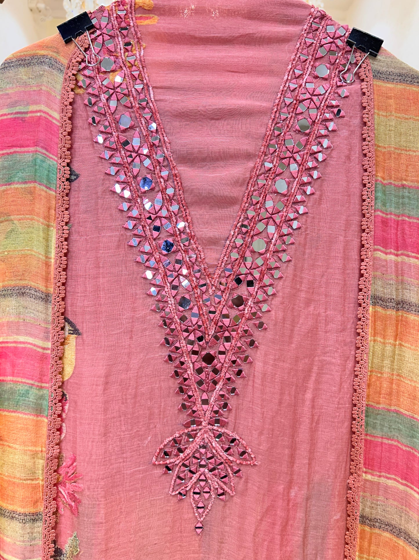 Avira Aaina Print Suit (Pink)