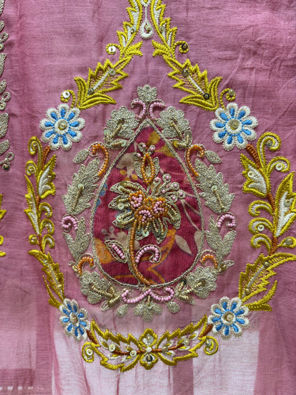 Vedaara Mul Chanderi Suit