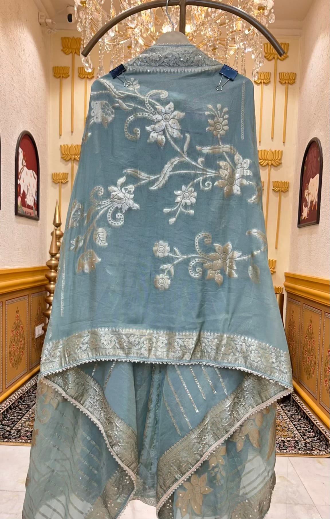 Mahira Banarasi Élan Suit (Sea Green)