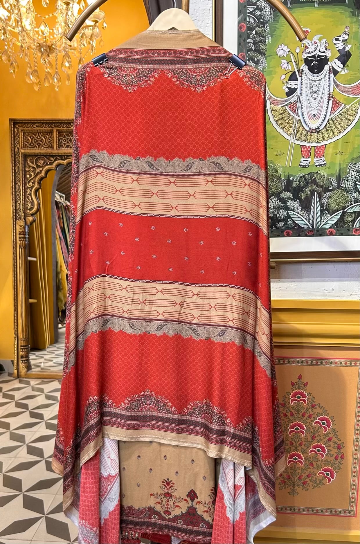 Rimzara Kashmiri Suit (Ivory)