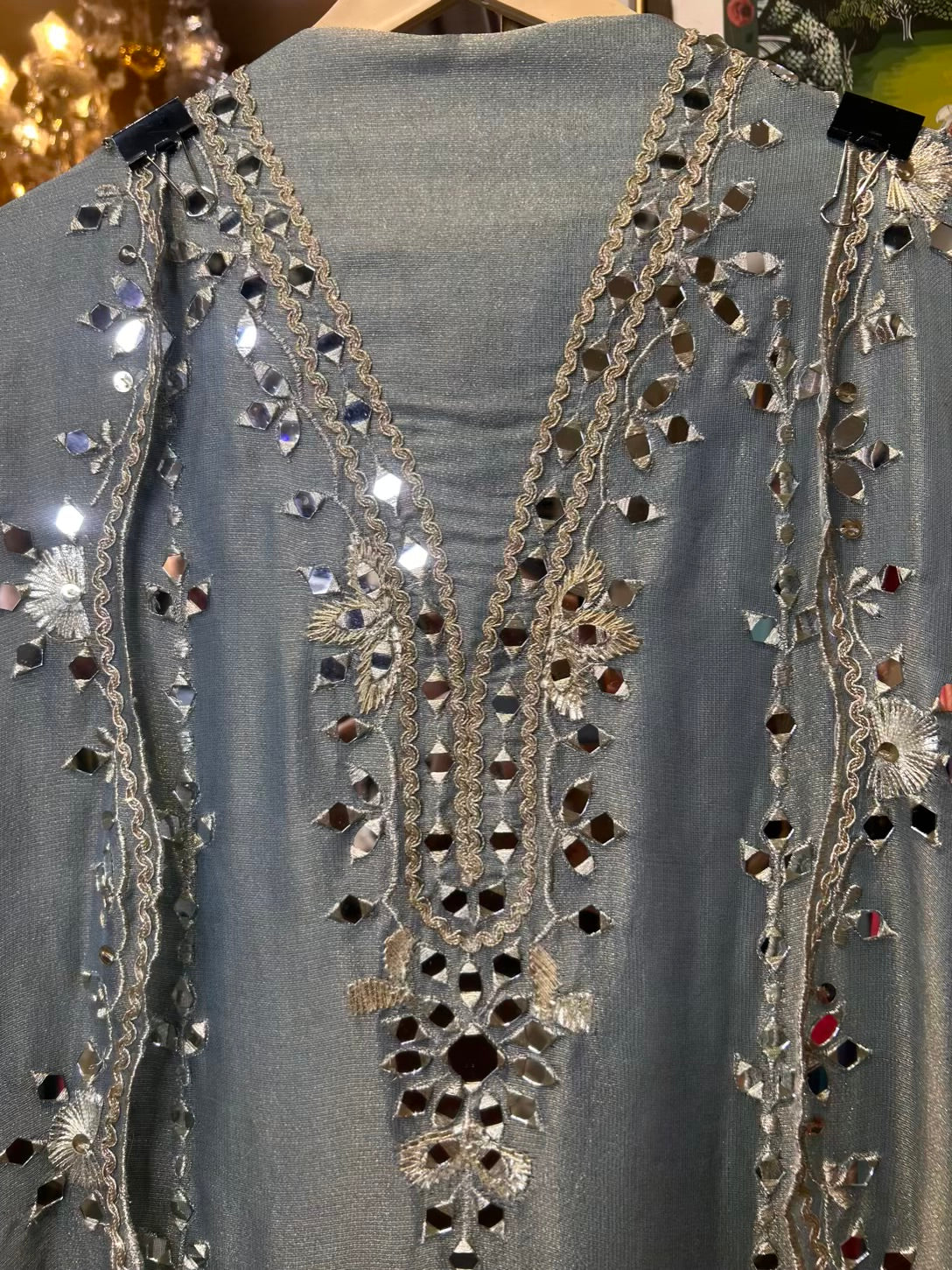 Mehzeen-é-Noor (Blue)