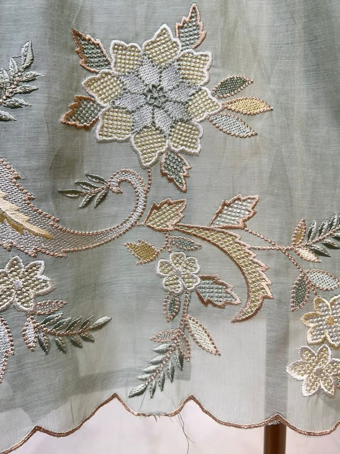Husna Mul Embroidery Suit (Pista Green)
