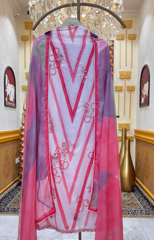 Aafreen Mul Chanderi Suit (Pink)