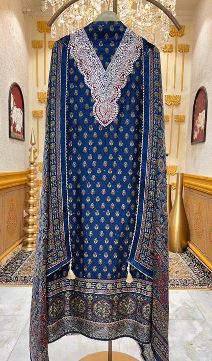 Zarinya Silk Aura Suit (Blue)