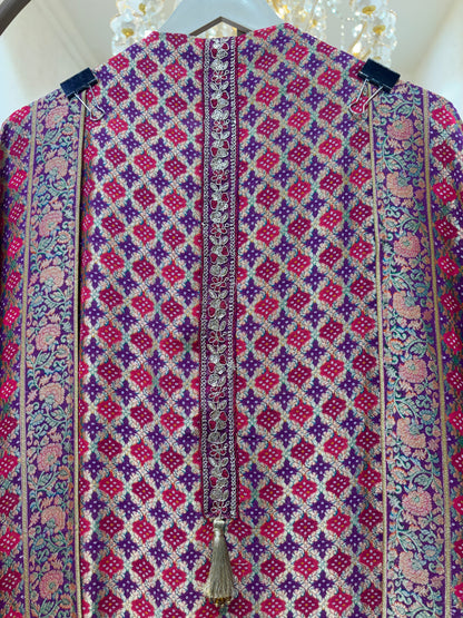 Banarika Royale Suit