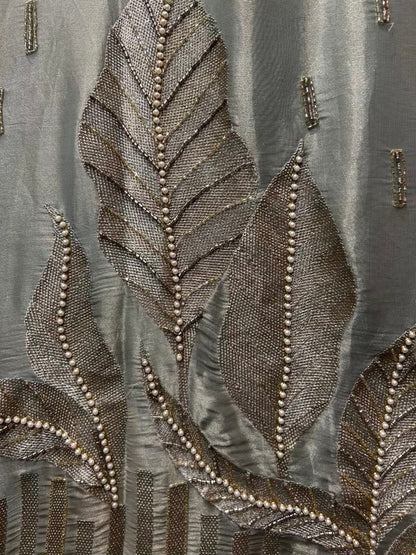 Zahira-é-Noor Suit (Green)