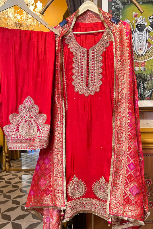 Naaz-e-Shaahi (Red)
