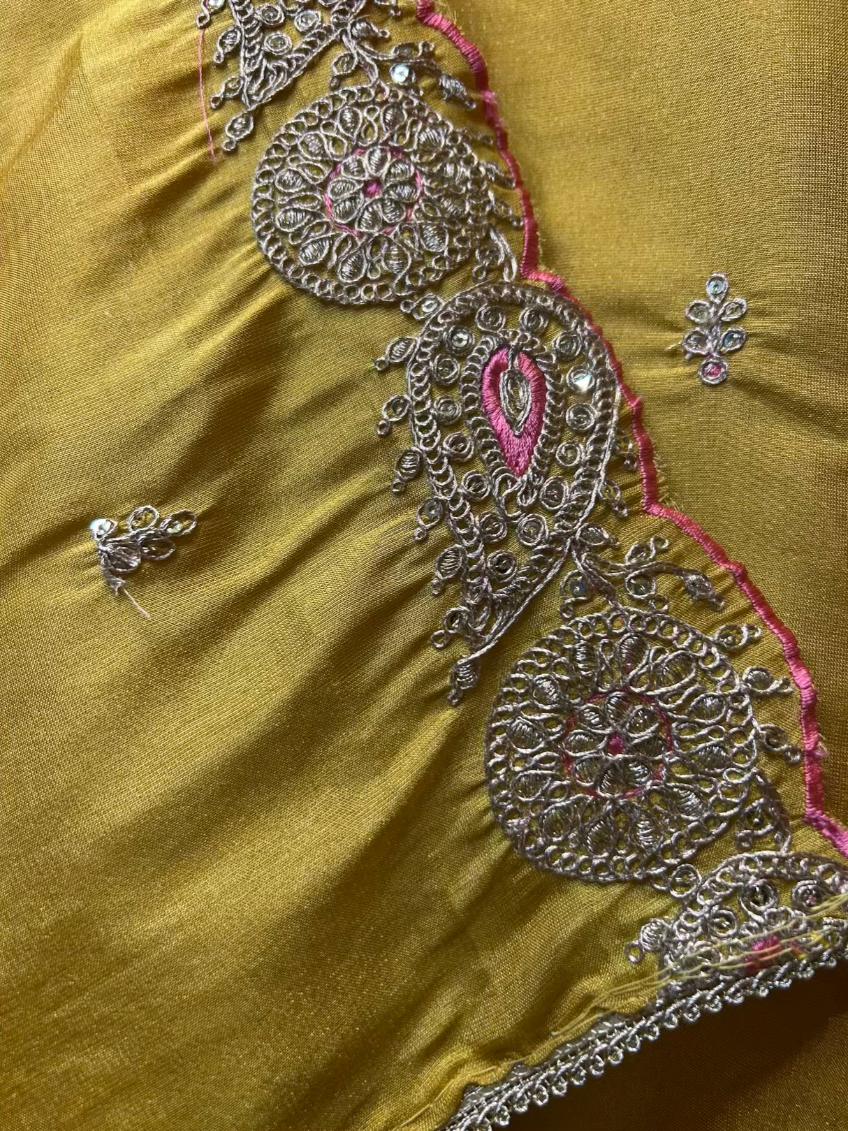 Zarwisha Organza Suit (Yellow)