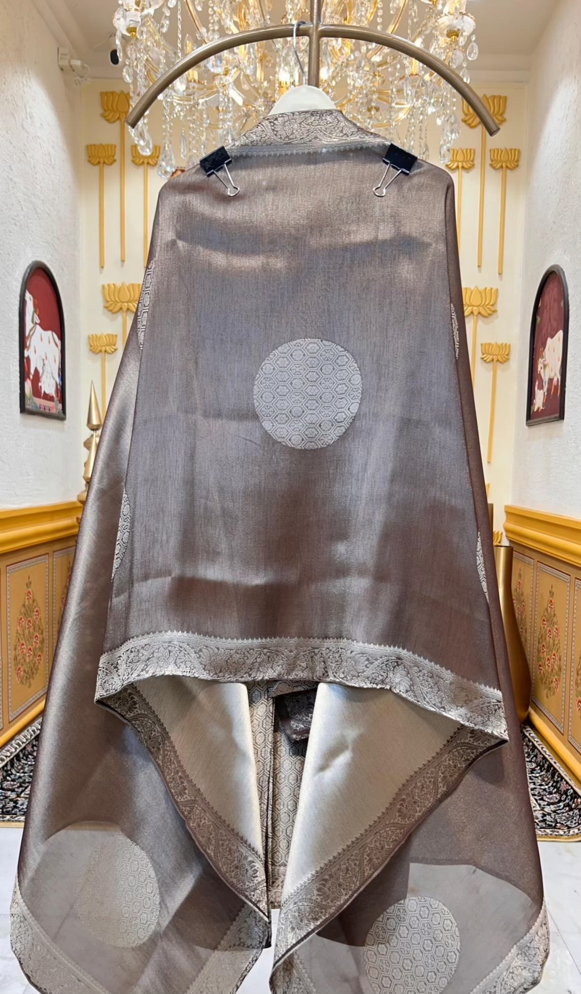 Zarvahana Brocade Grace Suit