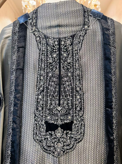 Velmora Velvet Naqsh Suit (Black)