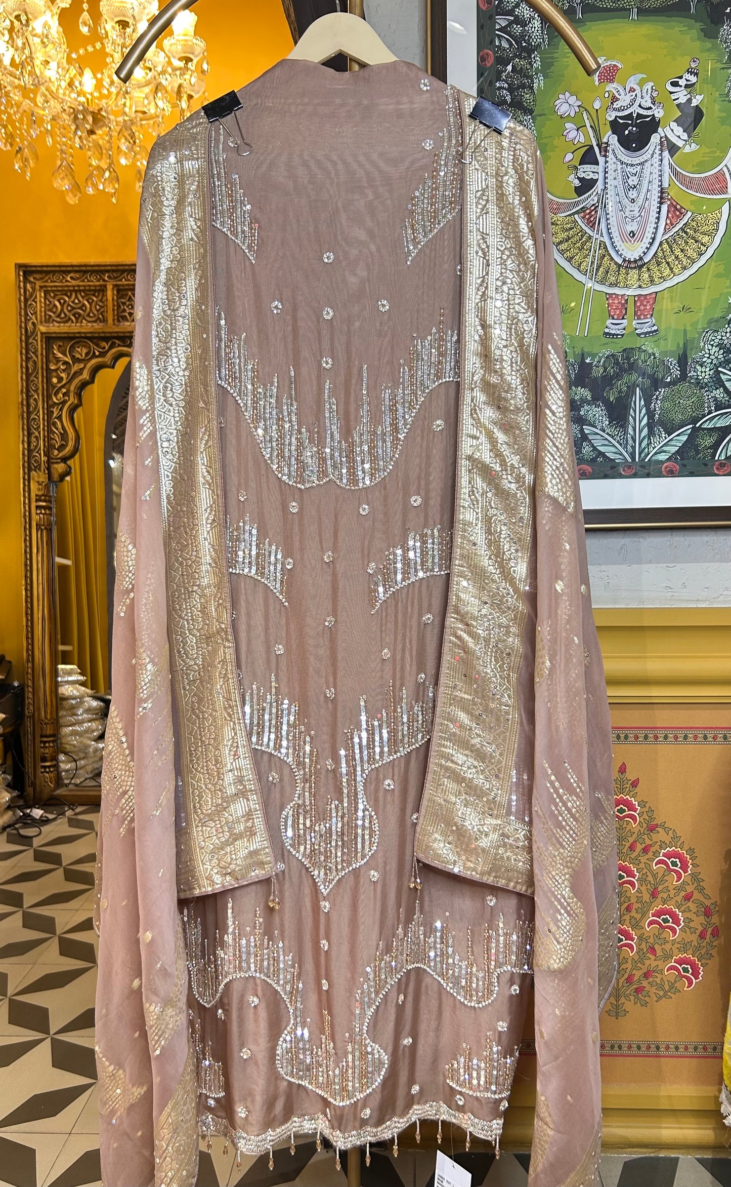 Saaz-e-Banaras (Beige)