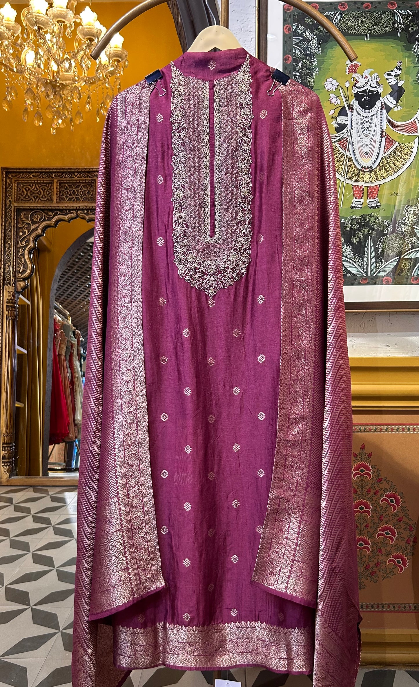 Svaréa Royale Pure Silk Suit