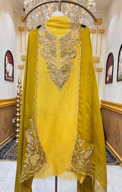 Arezya Dori Leather Élan Suit (Yellow)