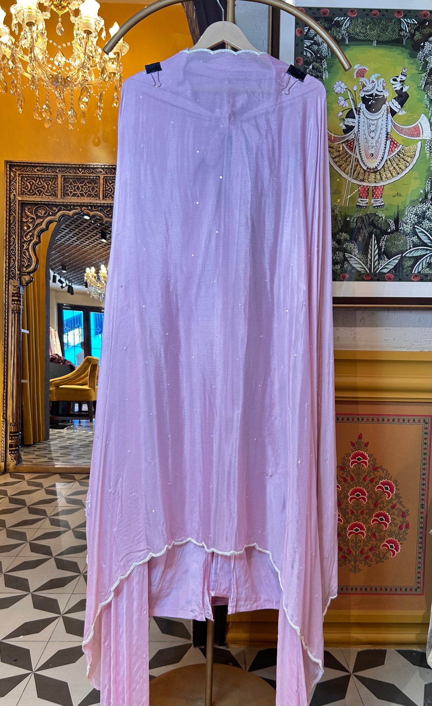Neysa Crepe Suit