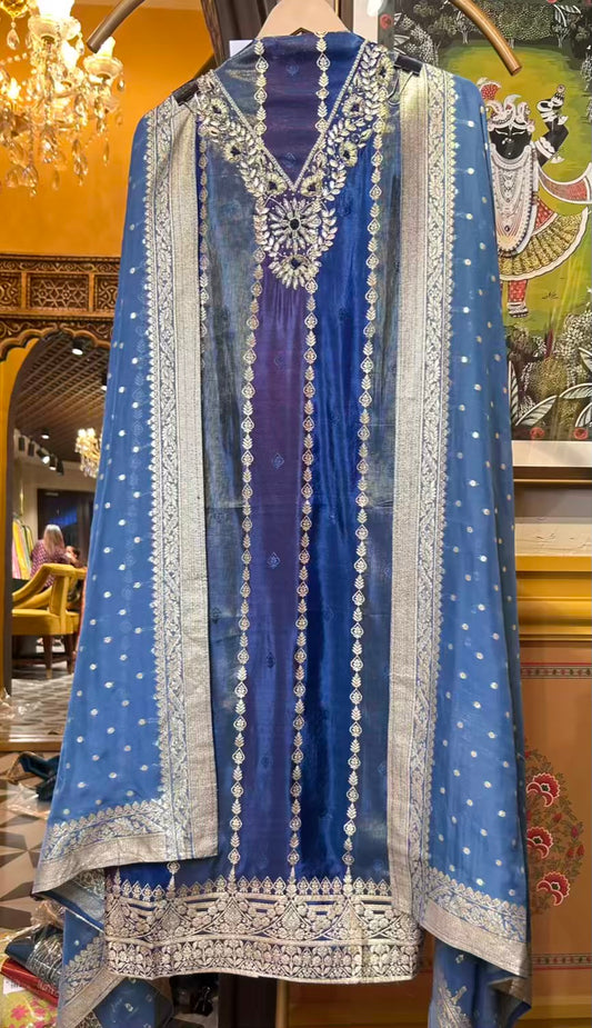 Ziyaan Banarasi Suit