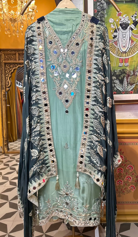 Rimtara Silk Suit (Green)