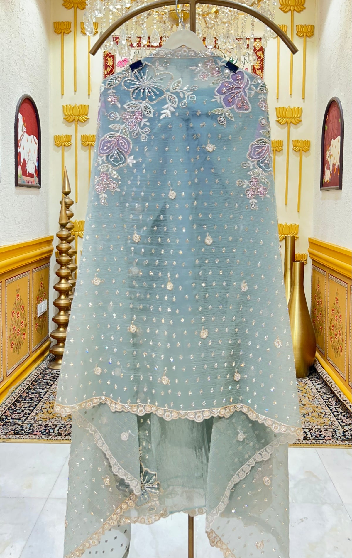Ruhani Tissue Suit