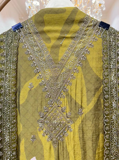 Siyana Artline Suit (Mehendi Green)