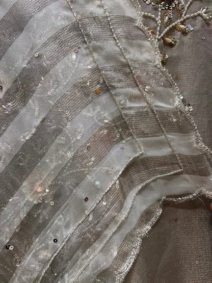 Zehriya Cutdana Veil Suit (Ivory)