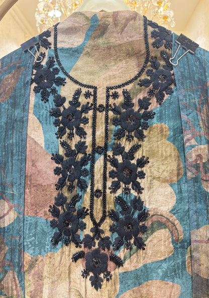 Gulnaaz Printed Muslin Suit