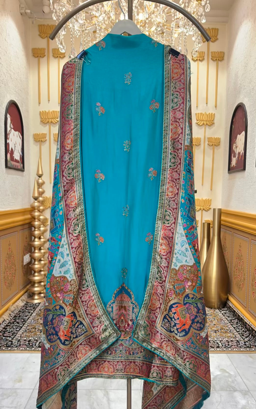 Mehvara LoomKaar Suit (Turquoise)