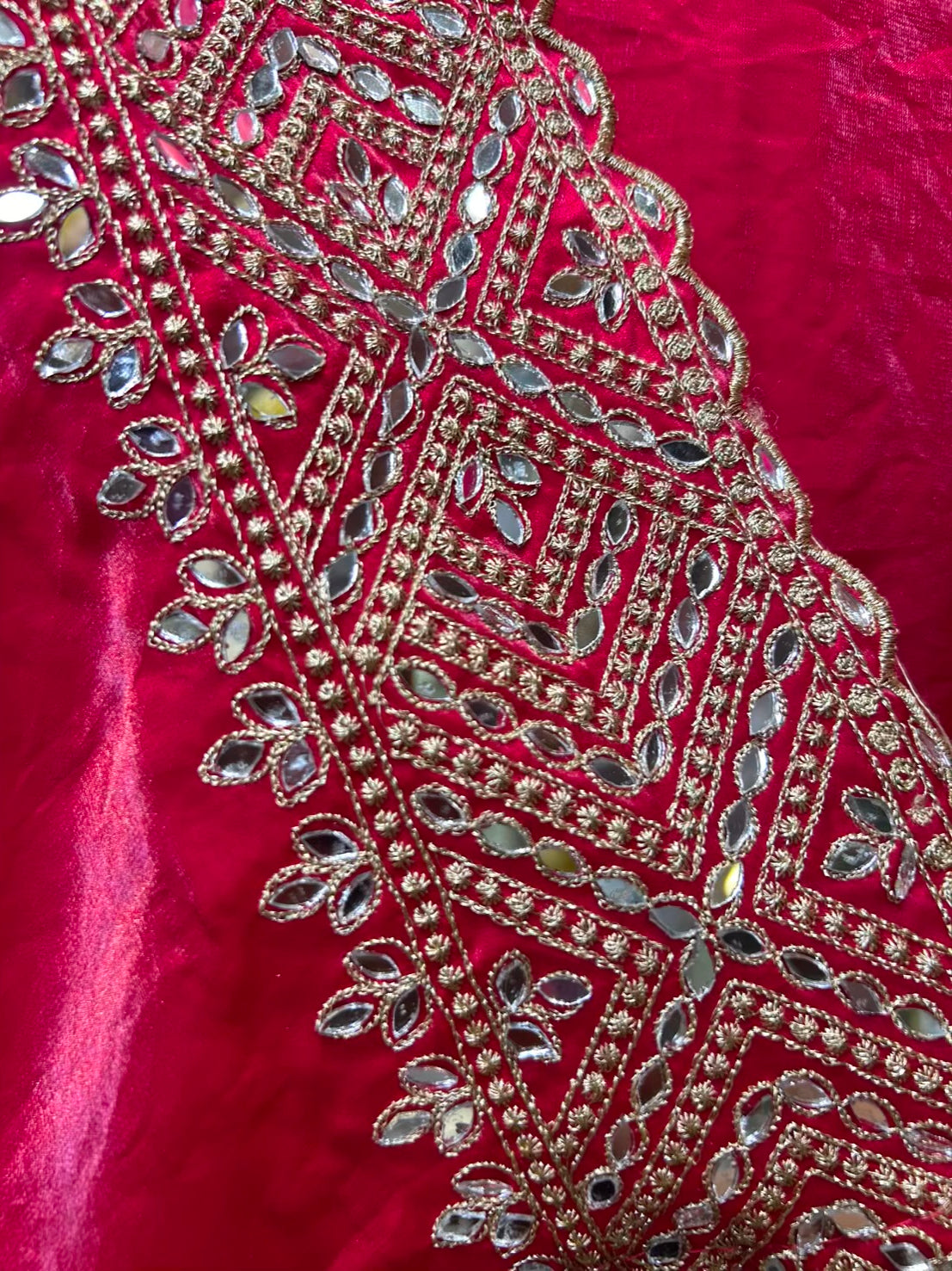 Sitara-é-Tanzim Suit