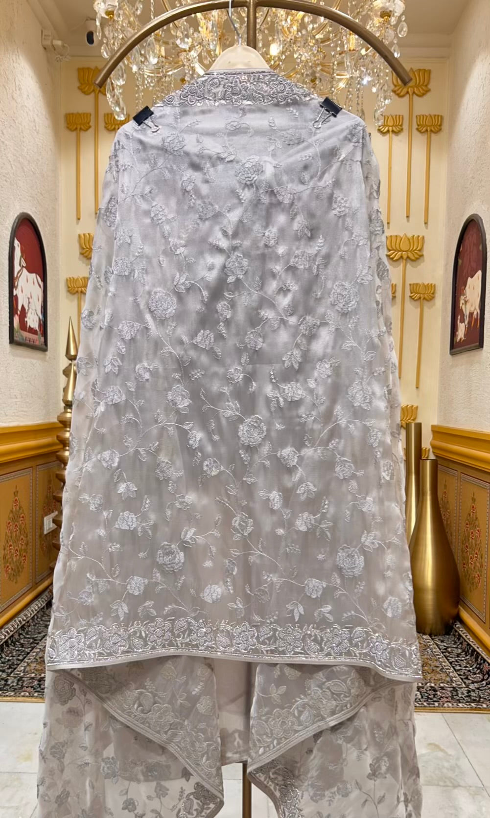 Mehrvani Organza Jewel Suit (Silver Grey)