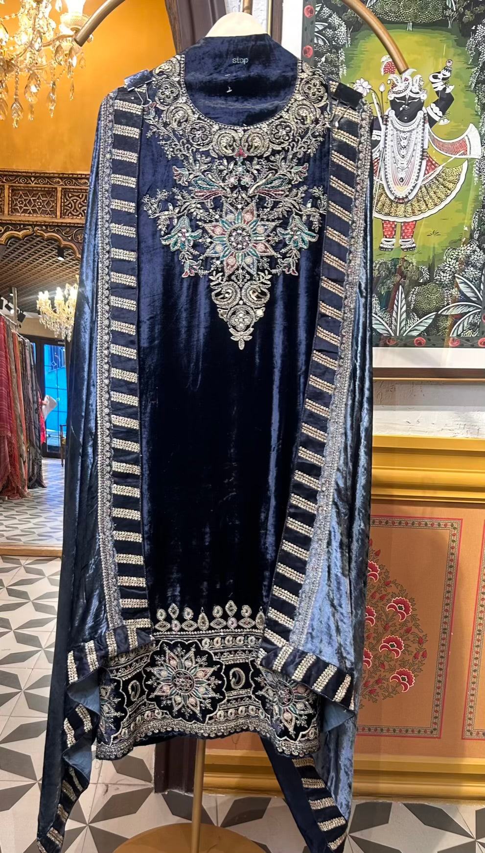 Zohraé-Velvet Suit (Blue)