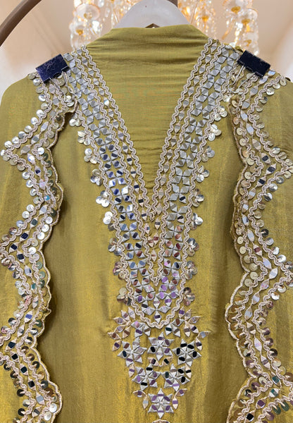 Azira Aaina Suit