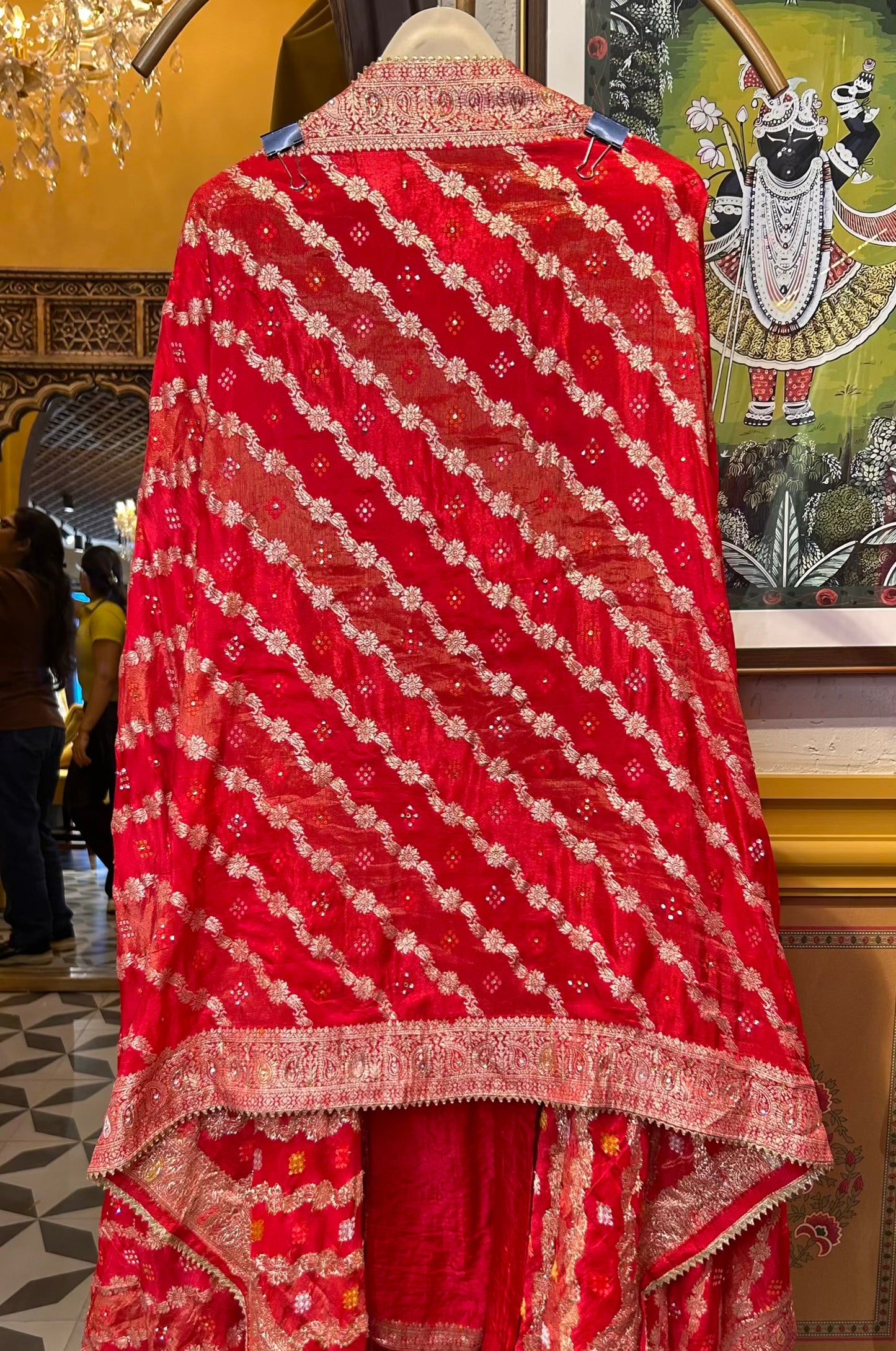 Noor-e-Raah (Red)